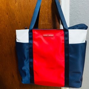 NEW TOMMY HILFIGER -Tote